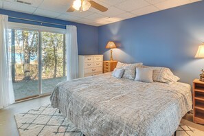 House (4 Bedrooms) | Interior - Private Lakefront Home w/ Views & Dock in Hartwell (Hartwell)