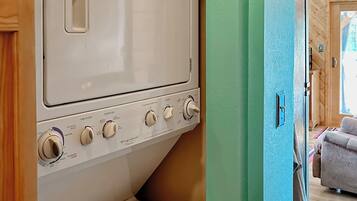 House (1 Bedroom) | Interior