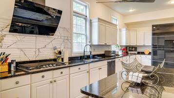 House (5 Bedrooms) | Bahagian dalam