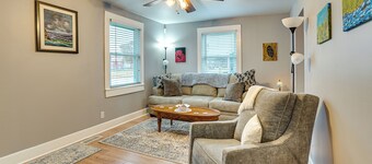 2 Mi to Dtwn Paducah! Family Getaway w/ Yard