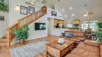 House (3 Bedrooms) | Front of property