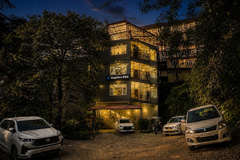 Sapphire B&B Near Mall Road Shimla