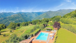 Outdoor pool - New!! private pool, stunning mountain views.Flexible changeover/short stays.WIFI (Toscana)