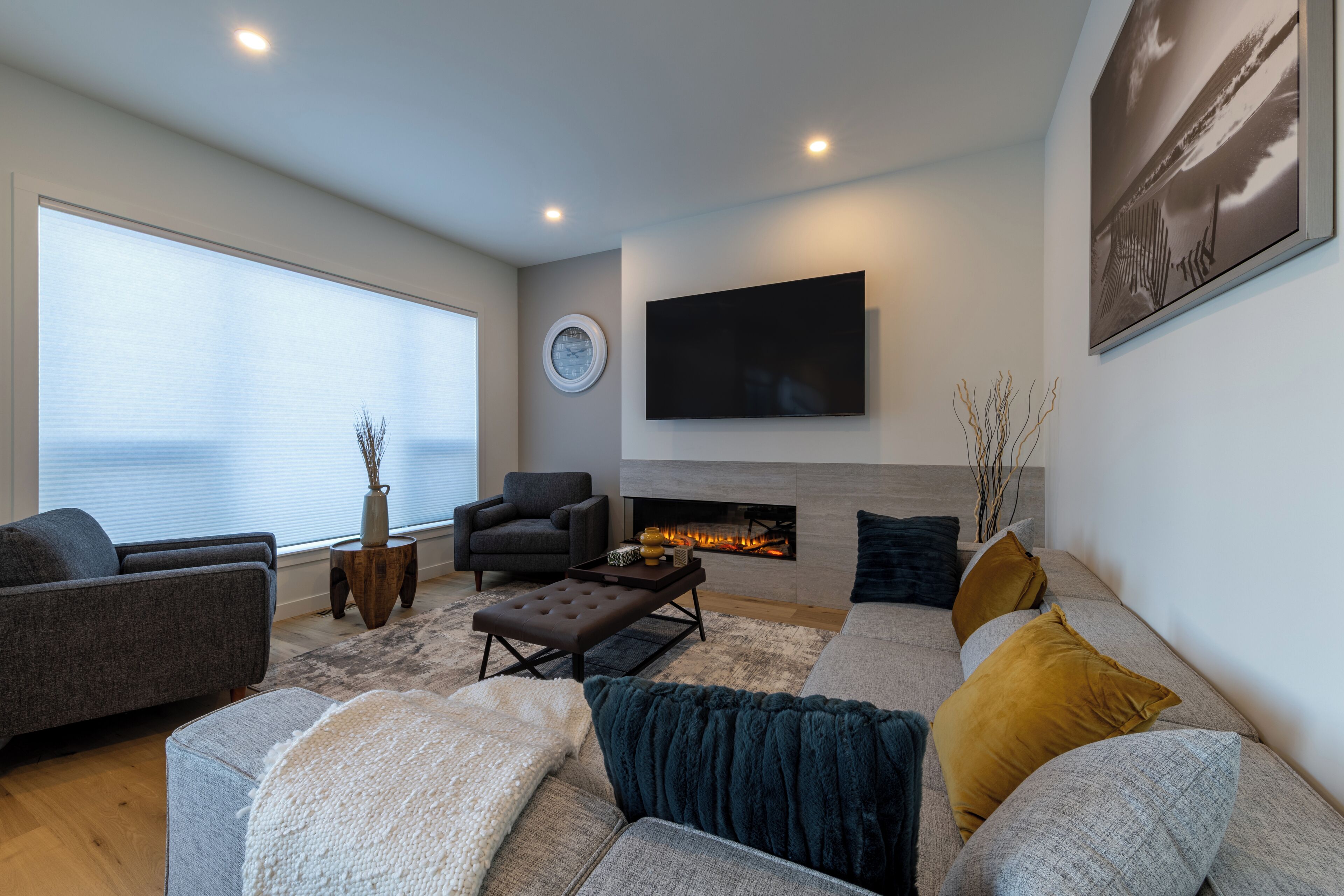 Luxury Townhome With Hot Tub -- Perfect For Big Families And Group Get-togethers - Alberta