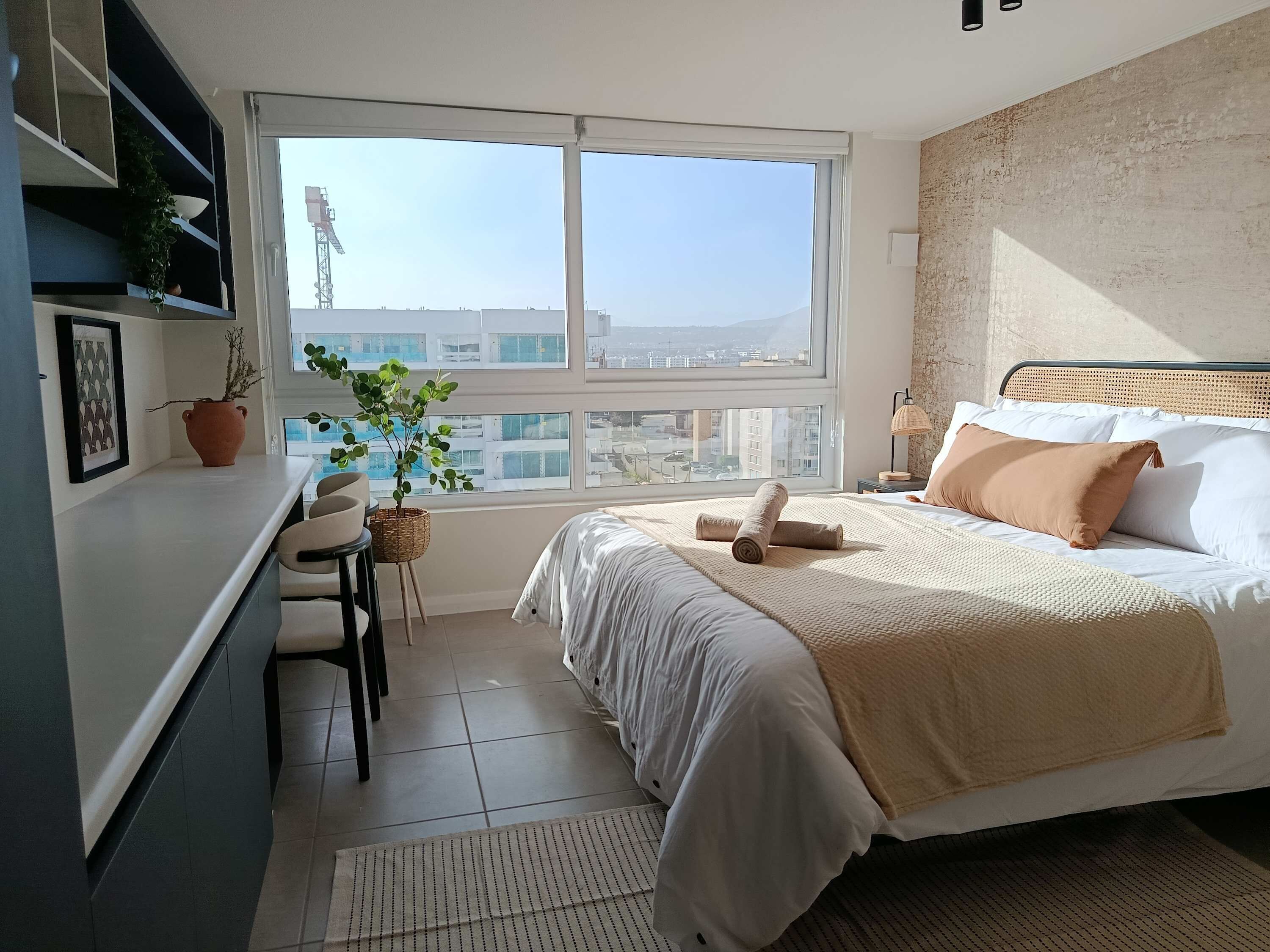 1 bedroom, desk, iron/ironing board, WiFi