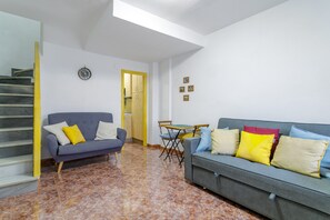 TV - Apartment 'Casa De Javier En Santa Pola' with Private Terrace, Wi-Fi and Air Conditioning (Santa Pola)