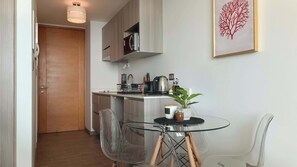 Dining - HOM I Estudio en zona costera | Excelente conexión (Antofagasta)