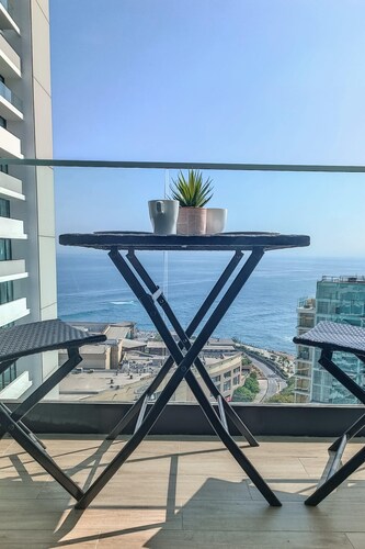 HOM I Estudio en zona costera | Excelente conexión