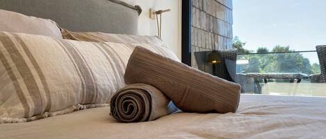 Fer et planche à repasser, Wi-Fi, draps fournis