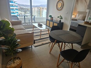 TV, offices - HOM I Faro Serena Parking Mar Turismo Wifi (La Serena)