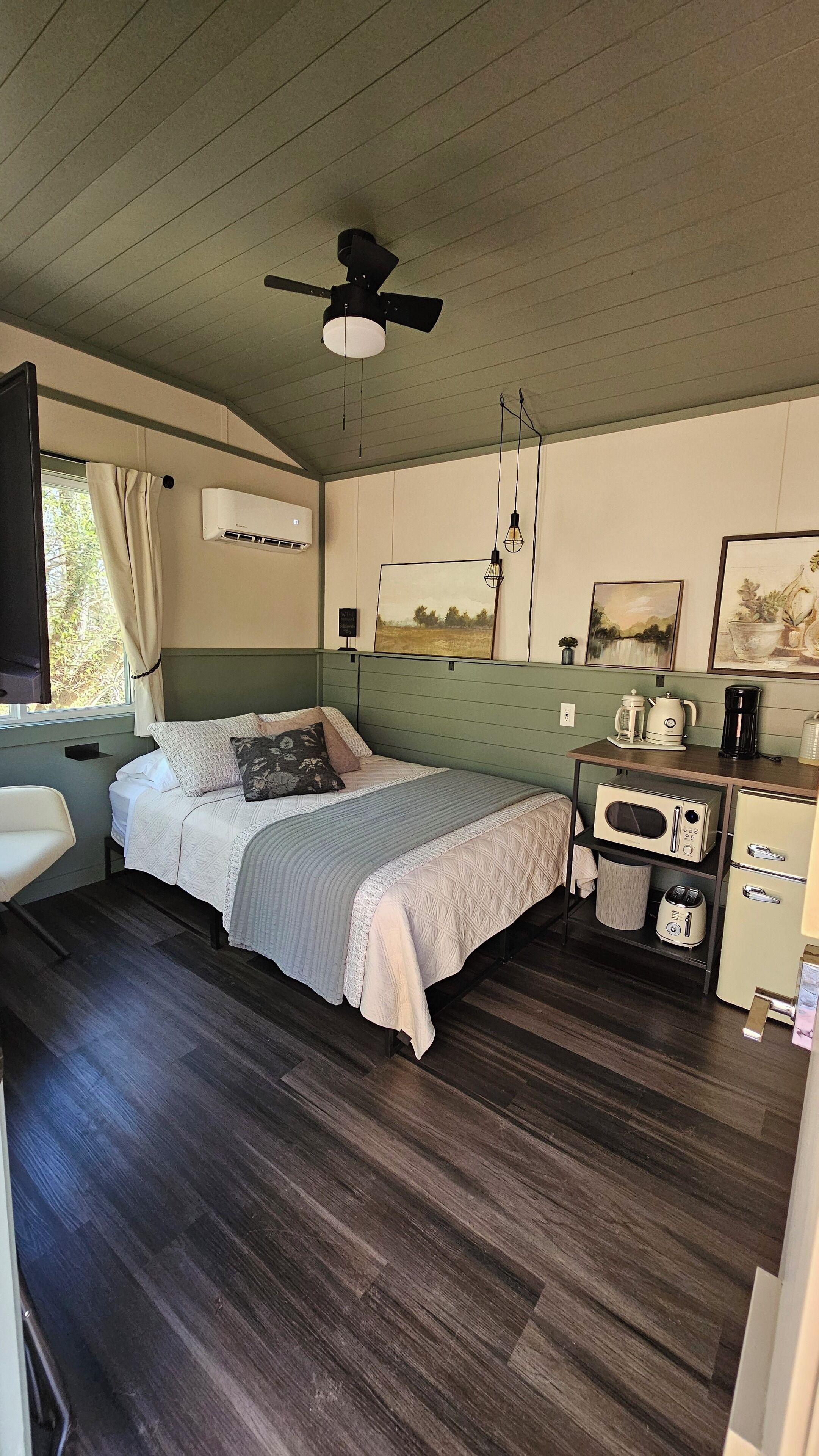 熨斗/熨衣板、WiFi、床单