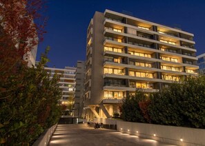 Exterior - HOM | De LUJO 2D2B 4PAX cerca a Mall AltoLasCondes (Las Condes)