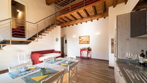 Unclassified image, 3 of 60, button - 4 Apts Residenza Santa Croce (Florence)