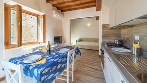 Unclassified image, 5 of 60, button - 4 Apts Residenza Santa Croce (Florence)