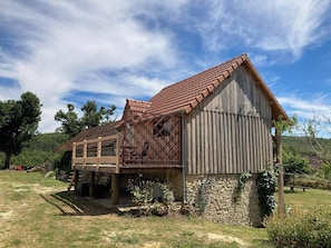 Exterior - Le PERCHOIR, comfortable gîte (Bouzic)