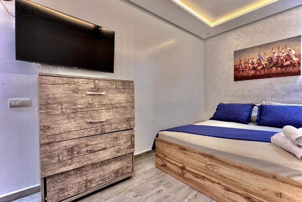 Wi-Fi gratuit, draps fournis