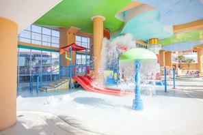 Children’s area - Splash 1701E-A • Direct Beachfront • Pools • Hot Tub • Waterpark Fun! (Panama City Beach)