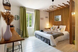 Wifi y ropa de cama