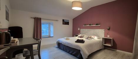 2 habitaciones, wifi y ropa de cama