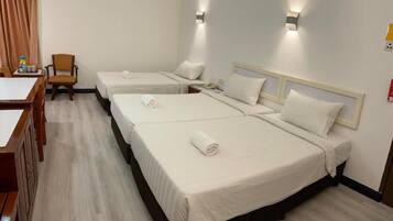 Iron/ironing board, free WiFi, wheelchair access