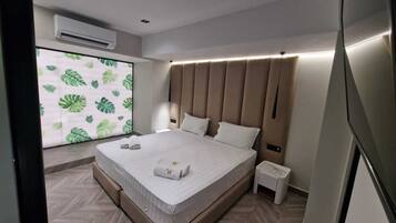 1 bedroom, free WiFi, bed sheets