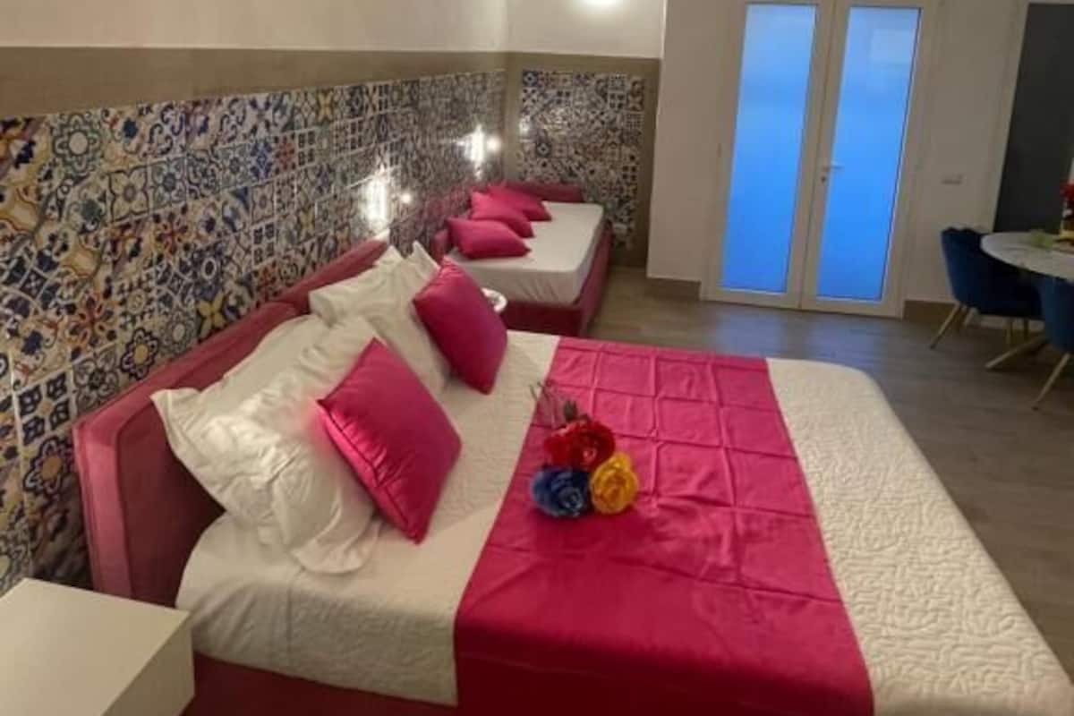 Triple Room, Balcony