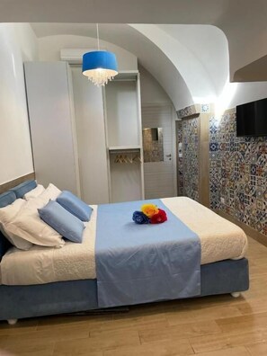 Phòng đôi, ban công, quang cảnh sân vườn | Truy cập Internet không dây miễn phí 