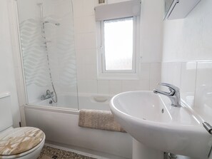 Shower - Ocean View (Ilfracombe)