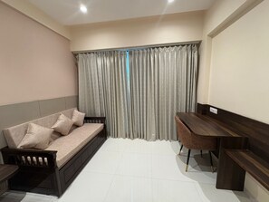 مكواة/لوح كي وواي فاي مجانًا