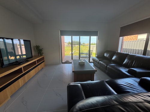 V Nine Spacious and peaceful