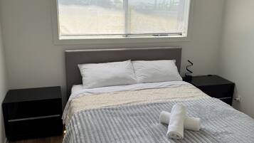 4 bedrooms, Internet, bed sheets