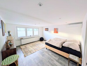 6 Schlafzimmer, WLAN, Bettwäsche