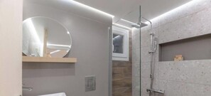 Hair dryer, towels - Kypseli's Dreamy Studio Your Cosy Greek Oasis! (Athina)