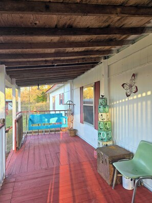 Terrace/patio - Adventures — Ideal for Traveling Nurses, Hunters, Families, and Nature Lovers.” (Bethel Springs)