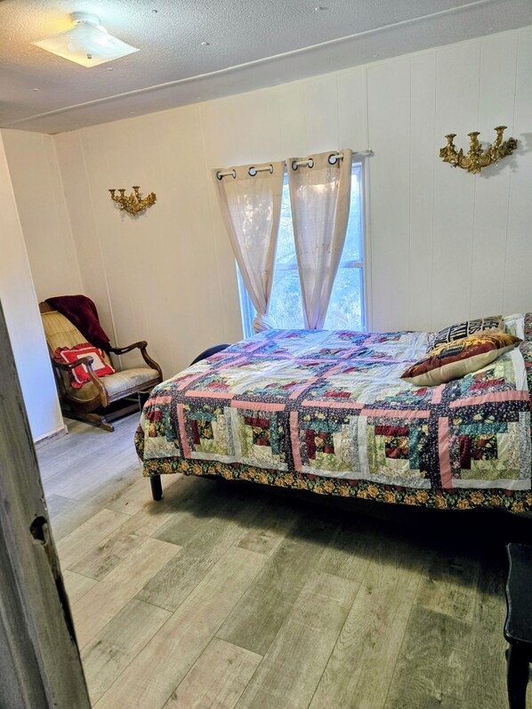 WiFi, bed sheets - Adventures — Ideal for Traveling Nurses, Hunters, Families, and Nature Lovers.” (Bethel Springs)