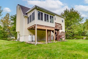 Exterior - Pocono Family Getaway | Game Room, Sleeps 12 (Blakeslee)