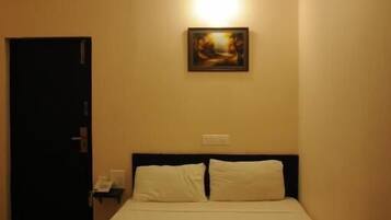 Premium bedding, down duvets, bed sheets