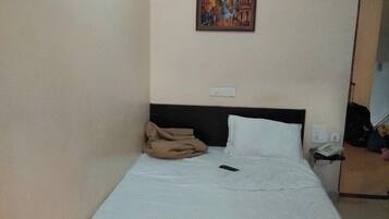 Habitación básica | Ropa de cama de alta calidad, edredón y ropa de cama