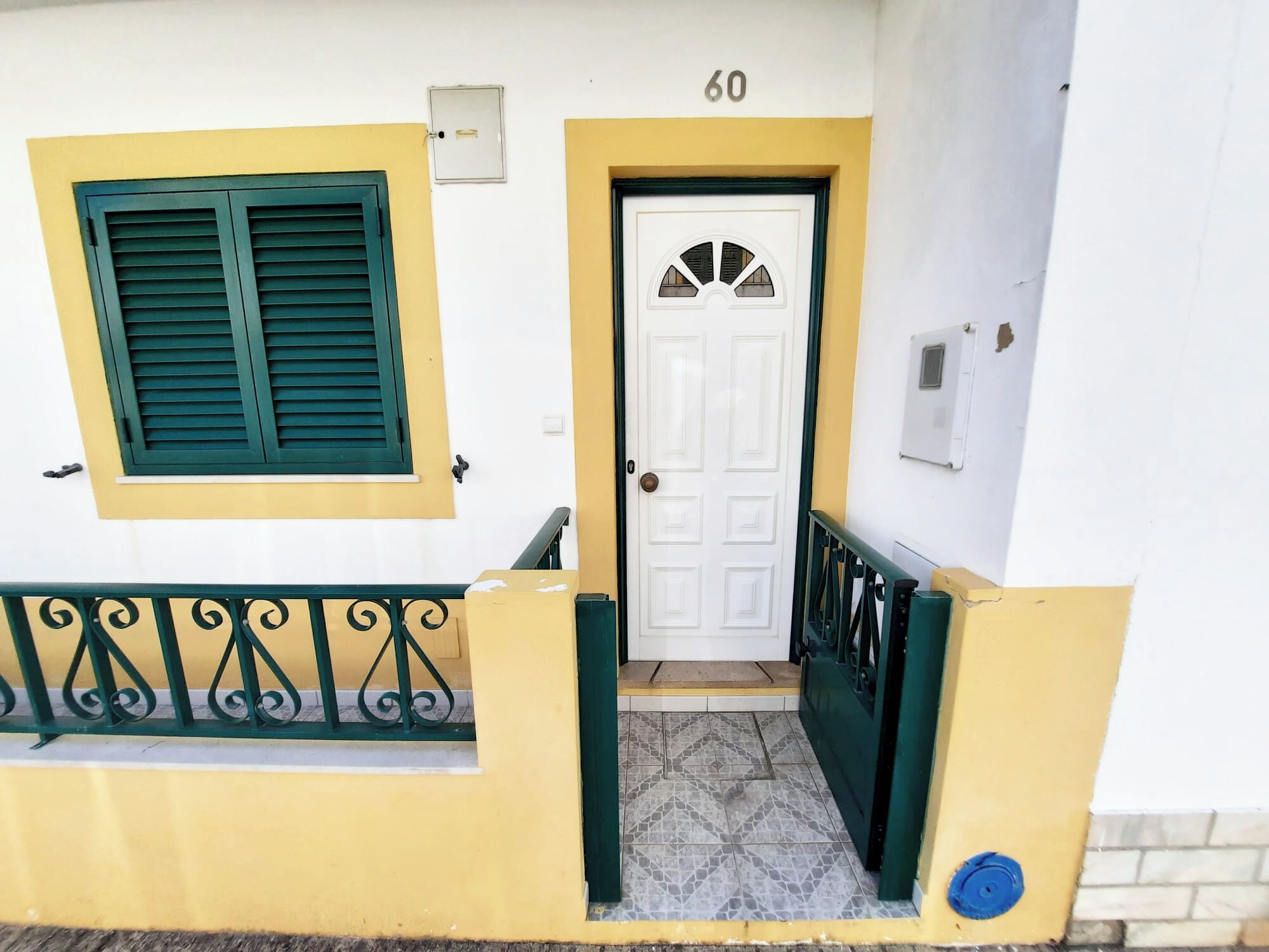 Fachada de la propiedad