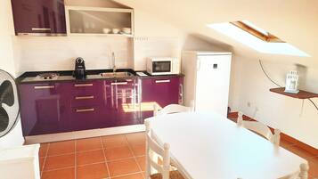 Family Studio | Private kitchenette