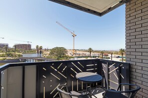 Property grounds - Central Century City Comfort | Balcony and Wi-Fi (Cape Town)