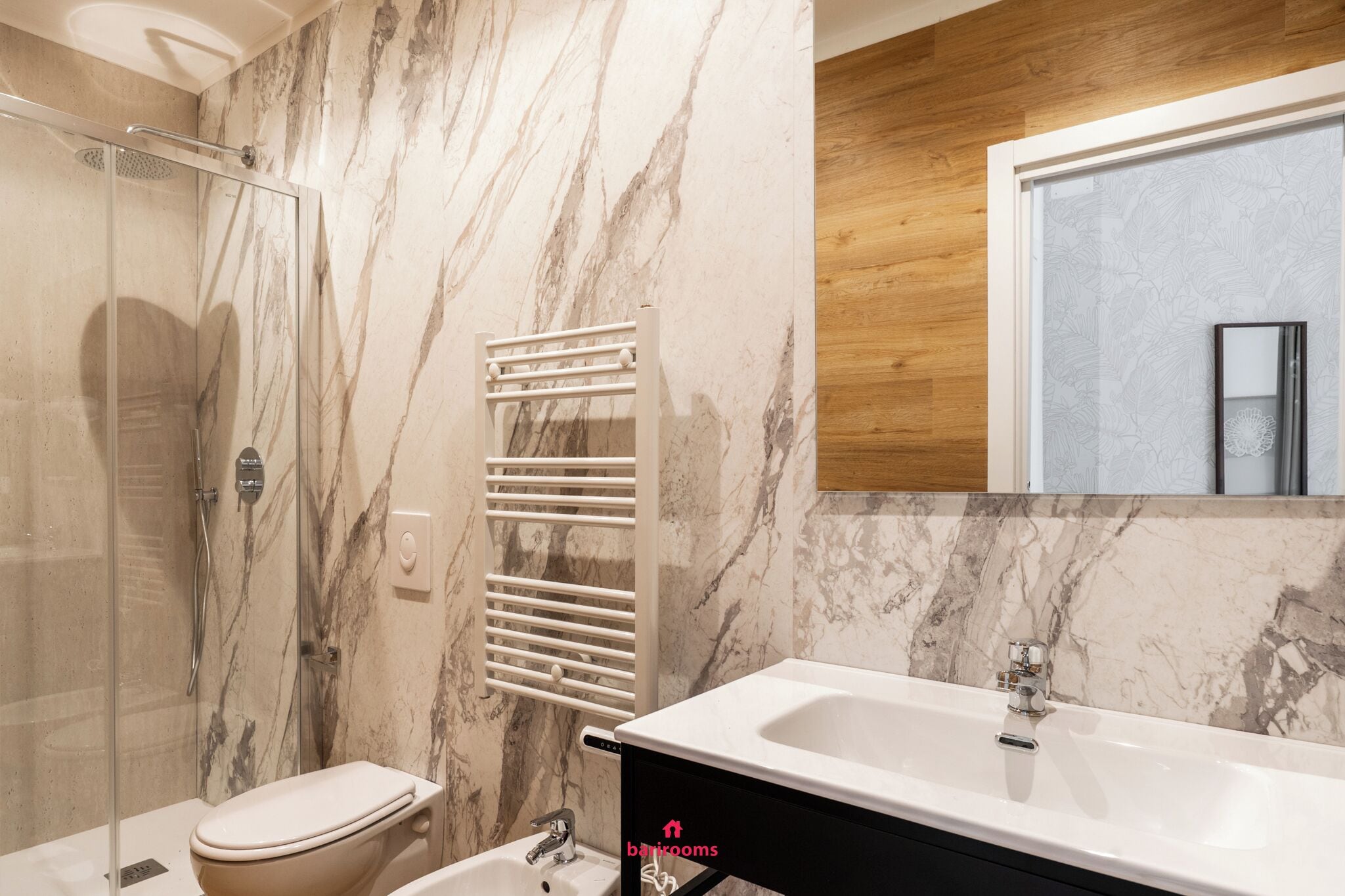 Double Room | Bathroom | Shower, hair dryer, towels, soap