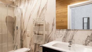 Chambre Double | Salle de bain