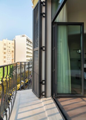 Chambre, 1 grand lit, balcon | Balcon