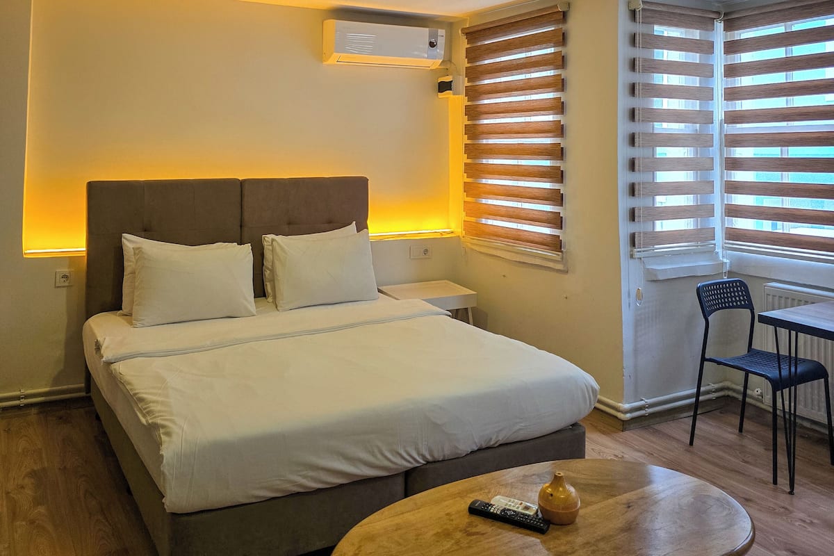 Habitación triple estándar | Tabla de planchar con plancha y wifi gratis