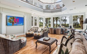 TV, ping pong, books, stereo - MyStay at 14 Laughing Gull – Premier Oceanfront Estate in Sea Pines (Hilton Head Island)
