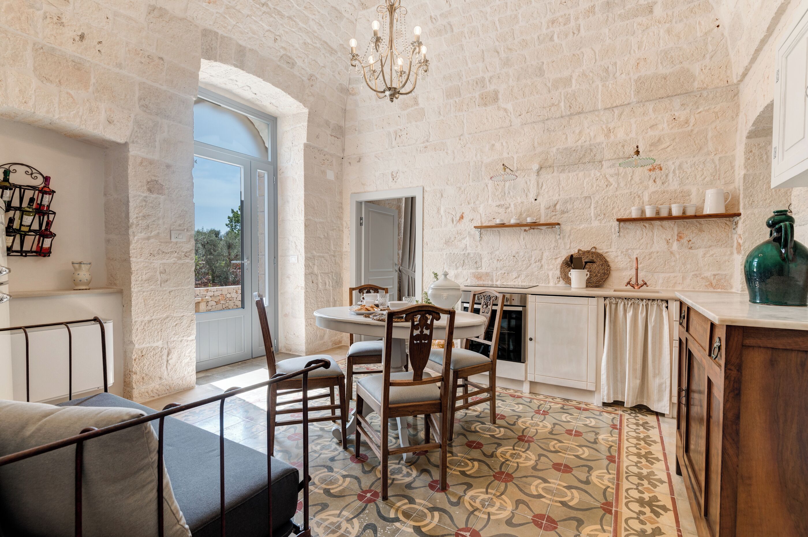 Apartment, Terrasse, Poolseite | Wohnbereich