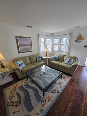 TV - New for Summer 2026! Beach Block Brigantine A-Zone House - Steps to Beach & Park (Brigantine)
