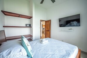 3 camere, una cassaforte in camera, Wi-Fi, lenzuola