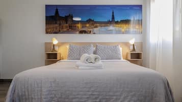 Fer et planche Ă repasser, Wi-Fi, draps fournis